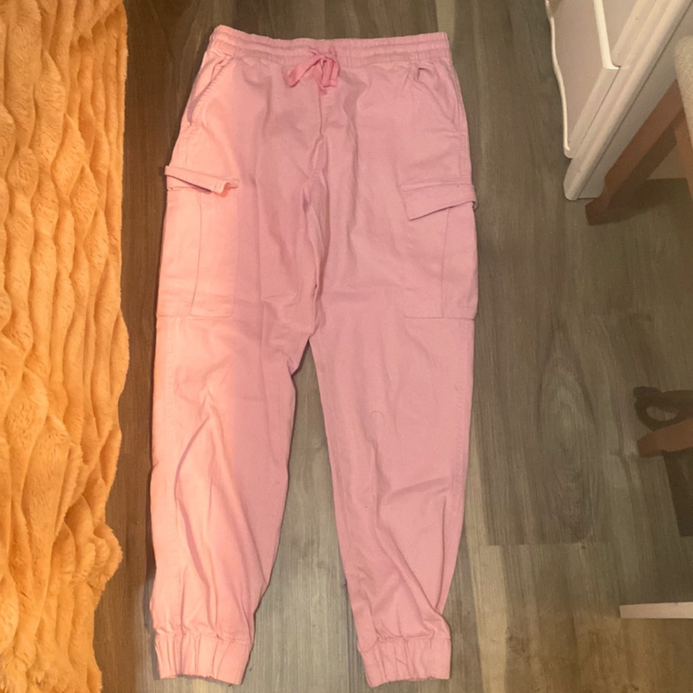 Pink cargo